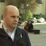 Rośnie liczba gier pobieranych z internetu. Większość rynku to wciąż gry na fizycznych nośnikach