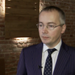 PKO BP: Polska gospodarka rozpędza się. Siłą napędową w 2014 r. może stać się wyższy deficyt