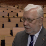 Prof. J. Stępień o ustawie ws. OFE: Na miejscu prezydenta ręka by mi zadrżała