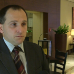 Były szef KNF: klientom firm pożyczkowych może zaszkodzić zarówno nadmiar, jak i niedobór regulacji