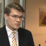 Zapisy ustawy o OZE mogą być niekonstytucyjne. Dyskryminują drobnych wytwórców energii odnawialnej