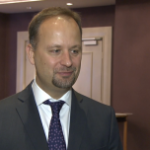 Bezpośrednie loty z Warszawy do Dubaju coraz popularniejsze. Od czerwca Emirates zaoferuje większe samoloty