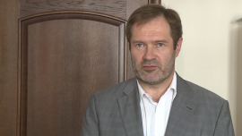 BIZNES, - Brytyjski inżynier kontraktu pierwszej polskiej elektrowni atomowej będzie musiał nie tylko wybrać technologię i lokalizację, lecz przede wszystkim przekonać Polaków do tego typu energii ‒ mówi prezes Instytutu Studiów Energetycznych. To ważny krok we wciąż mało zaawansowanym polskim programie energii jądrowej, który będzie wart nawet ponad 50 mld złotych., elektrownia atomowa, PGE EJ, Andrzej Sikora, Instytut Studiów Energetycznych, inżynier kontraktu, bezpieczeństwo Inżynier kontraktu polskiej elektrowni atomowej będzie musiał przekonać Polaków o bezpieczeństwie technologii i lokalizacji BIZNES, elektrownia atomowa, PGE EJ, Andrzej Sikora, Instytut Studiów Energetycznych, inżynier kontraktu, bezpieczeństwo- Brytyjski inżynier kontraktu pierwszej polskiej elektrowni atomowej będzie musiał nie tylko wybrać technologię i lokalizację, lecz przede wszystkim przekonać Polaków do tego typu energii ‒ mówi prezes Instytutu Studiów Energetycznych. To ważny krok we wciąż mało zaawansowanym polskim programie energii jądrowej, który będzie wart nawet ponad 50 mld złotych.