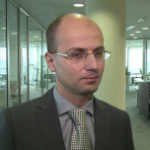 Polscy kierowcy nie rozmawiają przez telefon w czasie jazdy. Większość przestrzega prawa