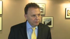 BIZNES, - Polska, jeśli chce nadrobić zaległości wobec krajów zachodnich, musi stawiać na innowacyjność – ocenia prof. Witold Orłowski, główny doradca ekonomiczny PwC. To konieczna zmiana, ale trudno będzie nakłonić przedsiębiorców do jej wdrożenia. W tym kierunku idzie Agencja Rozwoju Przemysłu, która do 2020 r. chce przeznaczyć na wsparcie innowacji 1,3 mld zł., Witold Orłowski, Agencja Rozwoju Przemysłu, strategia, innowacyjność, wspieranie gospodarki W. Orłowski: Polska w tyle pod względem innowacyjności w porównaniu z rozwiniętymi krajami świata. Potrzebne jest wsparcie ARP w tym obszarze BIZNES, Witold Orłowski, Agencja Rozwoju Przemysłu, strategia, innowacyjność, wspieranie gospodarki- Polska, jeśli chce nadrobić zaległości wobec krajów zachodnich, musi stawiać na innowacyjność – ocenia prof. Witold Orłowski, główny doradca ekonomiczny PwC. To konieczna zmiana, ale trudno będzie nakłonić przedsiębiorców do jej wdrożenia. W tym kierunku idzie Agencja Rozwoju Przemysłu, która do 2020 r. chce przeznaczyć na wsparcie innowacji 1,3 mld zł.