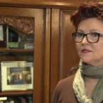 Łatwowierność i nieumiejętne czytanie umów bankowych przyczyną rosnącej liczby zadłużonych emerytów