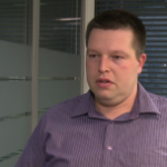 70 proc. biletów na wydarzenia muzyczne, kulturalne i sportowe jest kupowanych online. Co piąty przez urządzenie mobilne