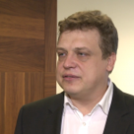 Będzie przybywać użytkowników bankowości mobilnej