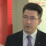 Poprawia się sprzedaż okien dachowych. Branża obawia się jednak zastoju w budownictwie