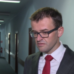 Polscy informatycy doceniani przez zagranicznych inwestorów. Odpowiednie zachęty mogłyby przekonać młodych do kariery w IT, a firmy do inwestycji w Polsce