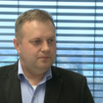 Małe i średnie firmy wymieniają laptopy średnio co trzy lata. Nowego sprzętu i porad szukają głównie w internecie