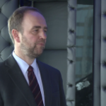 Firmy komercyjne i administracja publiczna przekonują się do chmury