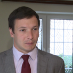 Co dziesiąty Polak przynajmniej częściowo pracuje w szarej strefie. Przeznacza na to średnio 18 godzin w tygodniu