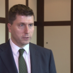 Za 30–40 lat polisy komunikacyjne znikną z rynku. Firmy ubezpieczeniowe muszą szukać nowych źródeł dochodów