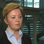 Od poniedziałku PKO Bank Polski obniża koszty kredytów hipotecznych. Bank chce w tym roku podobnie jak w poprzednim osiągnąć wysoką sprzedaż