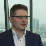 Rośnie sprzedaż urządzeń ogrodniczych. Duża popularnością cieszą się inteligentne kosiarki