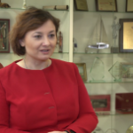 Średnio na zakupy w internecie Polacy przeznaczają 80 zł miesięcznie. Największe znaczenie ma dla nich cena