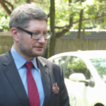 Tradycyjna etykieta biznesowa jednym ze źródeł sukcesu japońskich firm. Bez jej znajomości niemożliwe jest nawiązanie relacji handlowych w Japonii