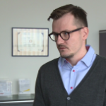 Coraz więcej młodych ludzi wybiera pracę na własny rachunek. Rośnie zapotrzebowanie na narzędzia łączące pracodawców i pracowników