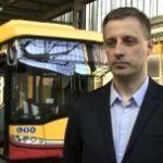 Elektryczne autobusy i zielone zajezdnie mają pomóc Warszawie w walce ze smogiem. Do końca roku na ulicach pojawi się 30 elektrobusów