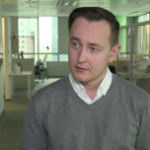 Informatycy poszukiwani na rynku pracy. Z polskiej aplikacji umożliwiającej ich rekrutację korzystać chcą nawet firmy zza oceanu