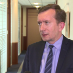 Wizyta Donalda Trumpa w Polsce może zwrócić uwagę inwestorów na polską gospodarkę. Na giełdzie i walutach raczej nie zrobi wrażenia