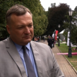 Resort zdrowia chce stworzyć zachęty do współpracy sektora publicznego z branżą farmaceutyczną. Ma to ułatwić pacjentom dostęp do nowych terapii