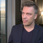 Milion Polaków choruje na łuszczycę. Połowa z nich cierpi na depresję związaną z brakiem akceptacji społecznej