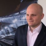 Polskie miasta przestają sobie radzić z rosnącą liczbą samochodów. W Warszawie na tysiąc mieszkańców przypada już ponad 900 pojazdów