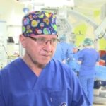 Nowa metoda leczenia dla osób z problemami słuchu. W Polsce przeprowadzono pierwszą w regionie operację wszczepienia nowoczesnych implantów