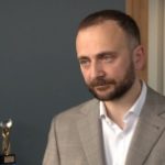 Branża ubezpieczeniowa coraz śmielej wykorzystuje nowe technologie. Powstają specjalne platformy do sprzedaży polis online