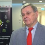 Oszczędność energii w firmie nie wymaga gigantycznych inwestycji. Sama zmiana nawyków pracowników pozwala ograniczyć zużycie prądu o 5 proc.