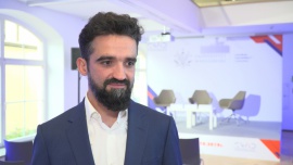 Literacki Nobel dla Olgi Tokarczuk. Literaci: "już dawno powinna trafić do kanonu lektur"