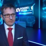 Sztuczna inteligencja pomaga ocenić ryzyko kredytowe. Razem z nowoczesnymi metodami weryfikacji klientów ograniczy liczbę wyłudzeń