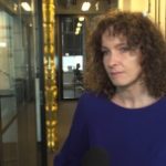 W dzienniczkach uczniów dominują negatywne uwagi. Więcej pochwał mogłoby motywować dzieci do pracy i wzmacniać ich dobre cechy