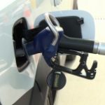 [DEPESZA] Ceny paliw będą nadal spadać. Tanieje ropa, a popyt na stacjach benzynowych maleje