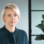 Rozmowy telefoniczne podczas pandemii częstsze i wyraźnie dłuższe. W weekendy wzrosty sięgają nawet 60 proc.