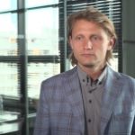 Popyt na usługi związane z przeprowadzkami znowu wysoki. Firmy przewozowe mają coraz więcej zleceń z kraju i zagranicy