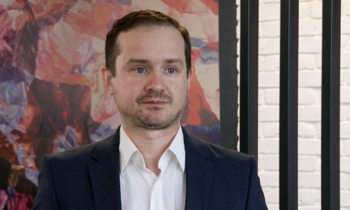 Polacy szykują się na święta inne niż zwykle. Ograniczenie spotkań rodzinnych może pogłębić stres i depresję