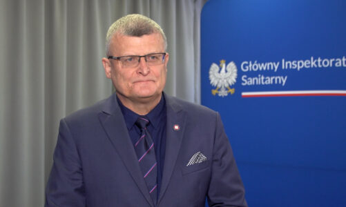 Szybko rośnie liczba osób z ostrą infekcją układu oddechowego, w tym grypy. Szczyt zachorowań przypadnie już na drugą połowę października