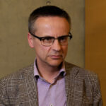 Poziom kompetencji cyfrowych Polaków na bardzo niskim poziomie. Spowalnia to cyfryzację gospodarki i firm