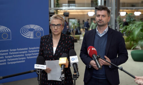 Konferencja europosłów Nowej Lewicy ws. uchylenia immunitetu Grzegorza Brauna – 6 maja 2025 r. [surówka]