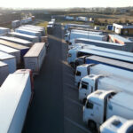 Nowe opłaty za emisję CO2 mogą spowodować wzrost kosztów wielu małych i średnich firm. Eksperci apelują o mądre instrumenty wsparcia [DEPESZA]