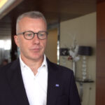 Rośnie liczba i wartość udzielonych konsumentom kredytów gotówkowych. Gorzej mają się kredyty ratalne oraz te udzielane firmom