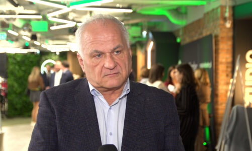 Branża pomp ciepła w Polsce odczuwa konsekwencje dezinformacji. Krążące mity zniechęcają do tej technologii