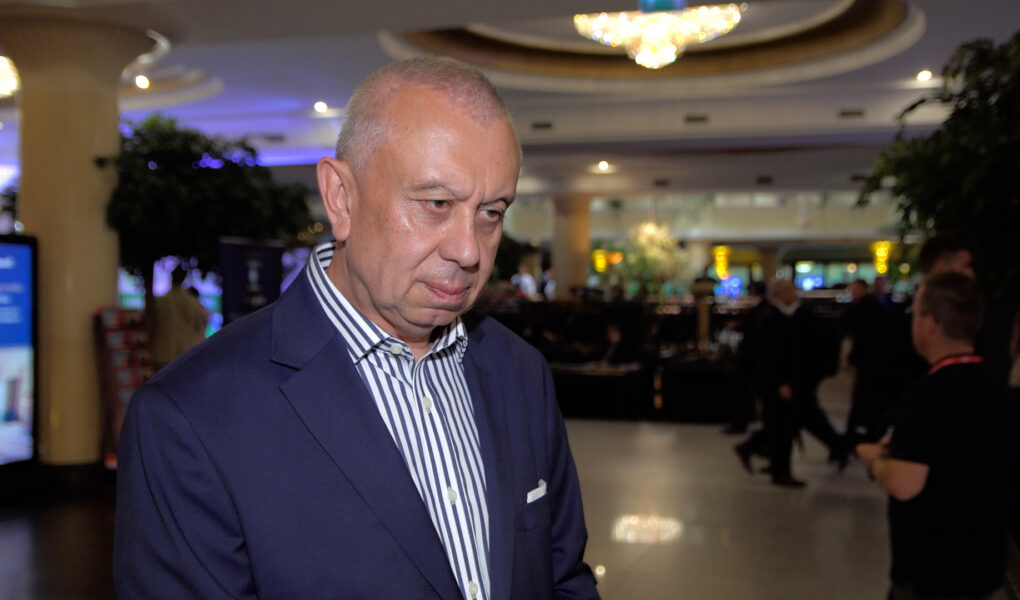 Wejściu systemu kaucyjnego towarzyszą obawy i krytyka. Dotyczą głównie kwestii opłat i poziomu zbiórek