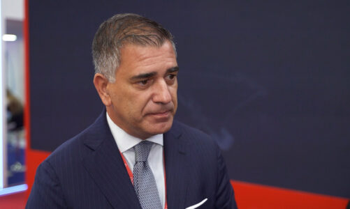 Kontrolowanie nieba kluczowe dla bezpieczeństwa. Przemysł lotniczy stawia na przechwytywanie pojawiających się zagrożeń