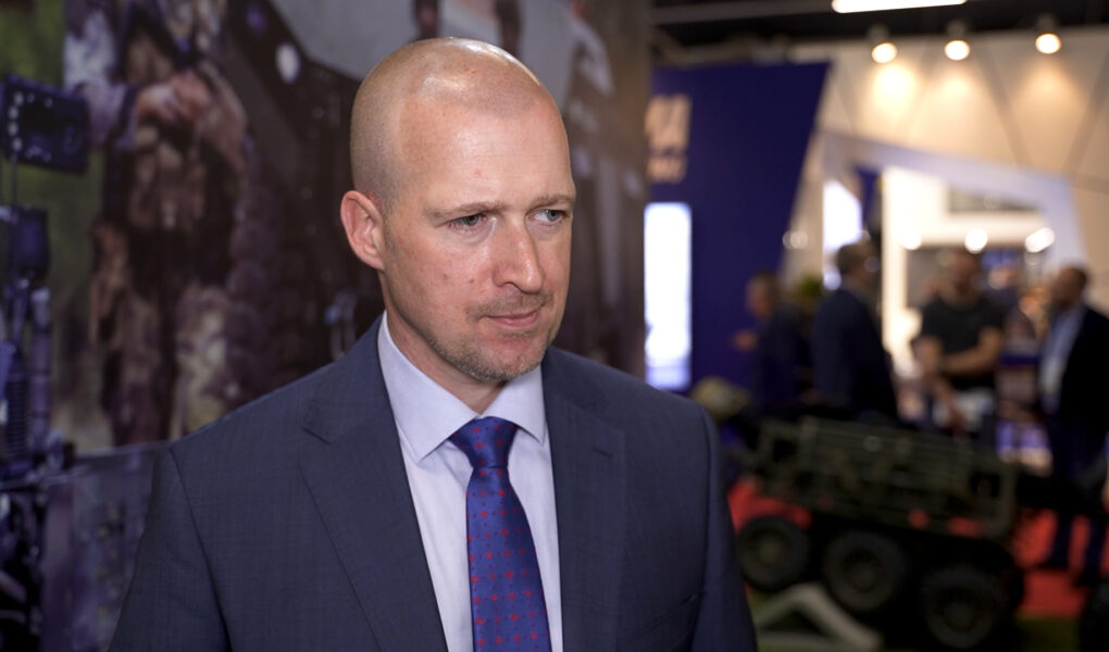 Bezzałogowe pojazdy lądowe coraz częściej wykorzystywane na polu walki. Służą już nie tylko do transportu i ewakuacji, ale też do ataków