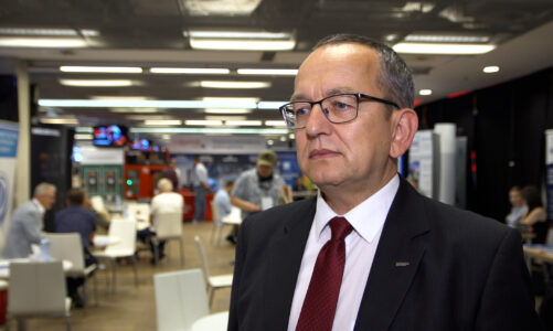 Dla nowych budynków czujniki czadu i dymu są już obowiązkowe. W starszych nie ma co czekać z instalacją do 2030 roku