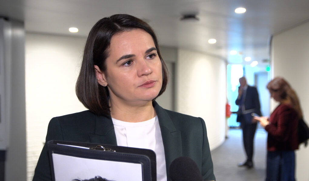 Białorusini od pięciu lat żyją pod terrorem. Opozycja apeluje do Zachodu o utrzymanie sankcji dla reżimu i wsparcie demokratycznych instytucji